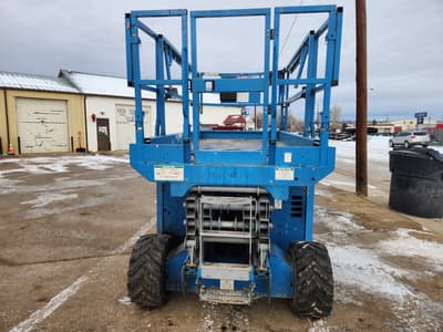 2013 Genie GS 2669 RT Scissor Lift - Image 4