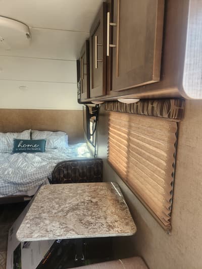 2016 Forest River Rpod 17' BP Camper - Image 7