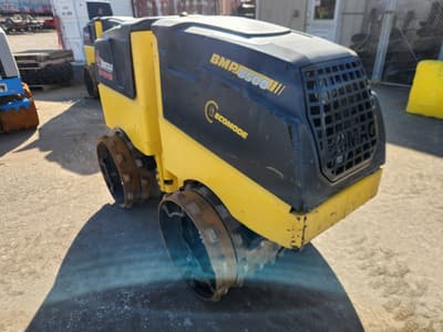 2022 Bomag BMP8500 Articulated Trench Roller - Image 2