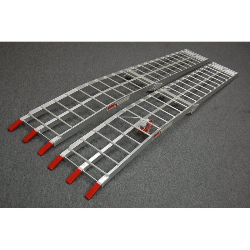 Bi-fold Aluminum Ramp